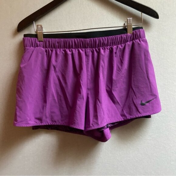 Nike Dri Fit running shorts Sz L - Picture 1 of 9